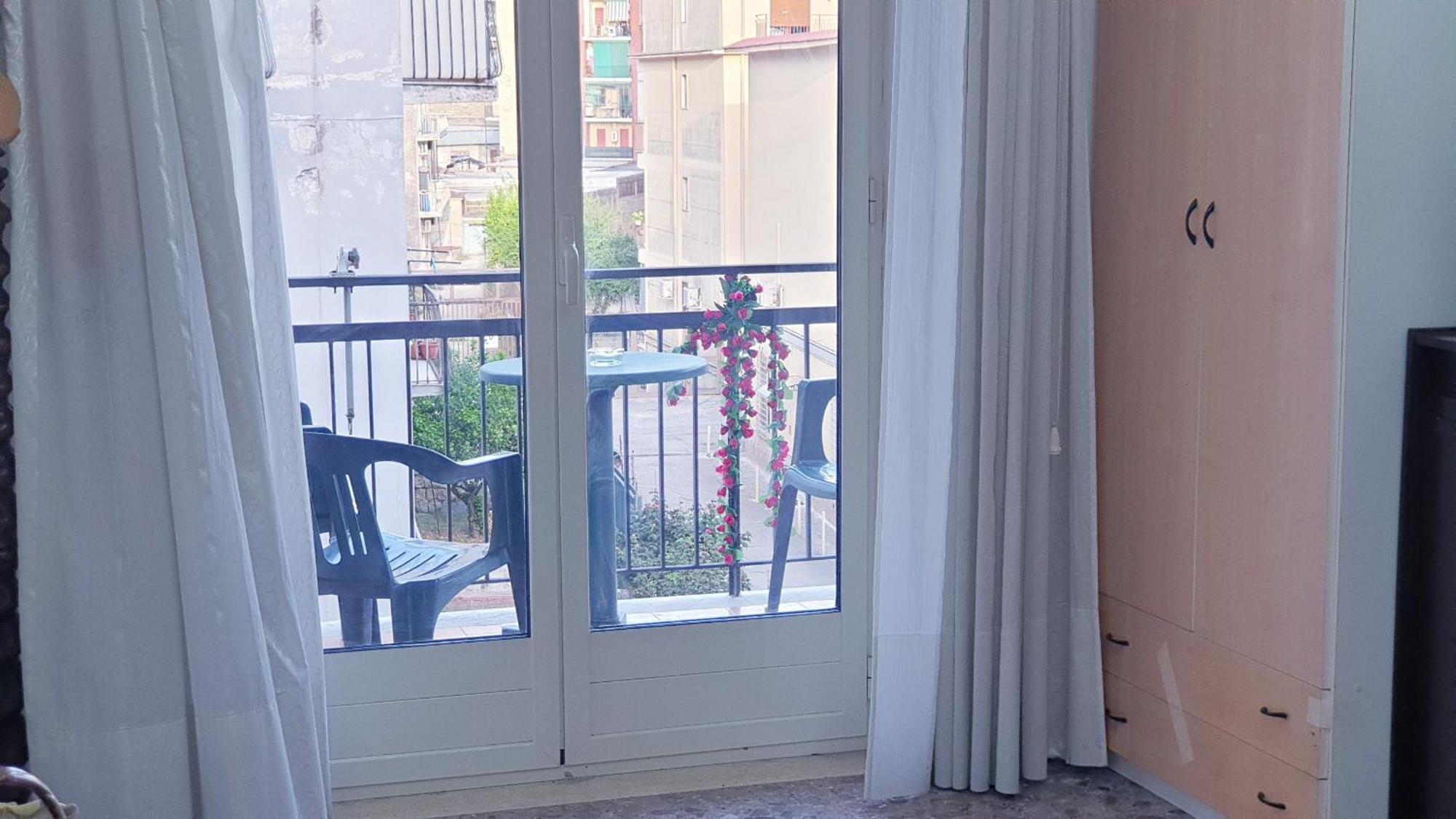 Napoli Stadio - 3 Bedrooms - 2 Bathrooms - Free Park ภายนอก รูปภาพ